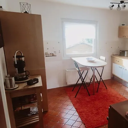 Haus Helga Appartamento Albersweiler