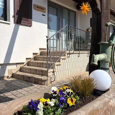 Haus Helga * Albersweiler