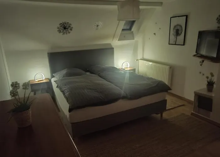 Haus Helga Апартаменты Albersweiler